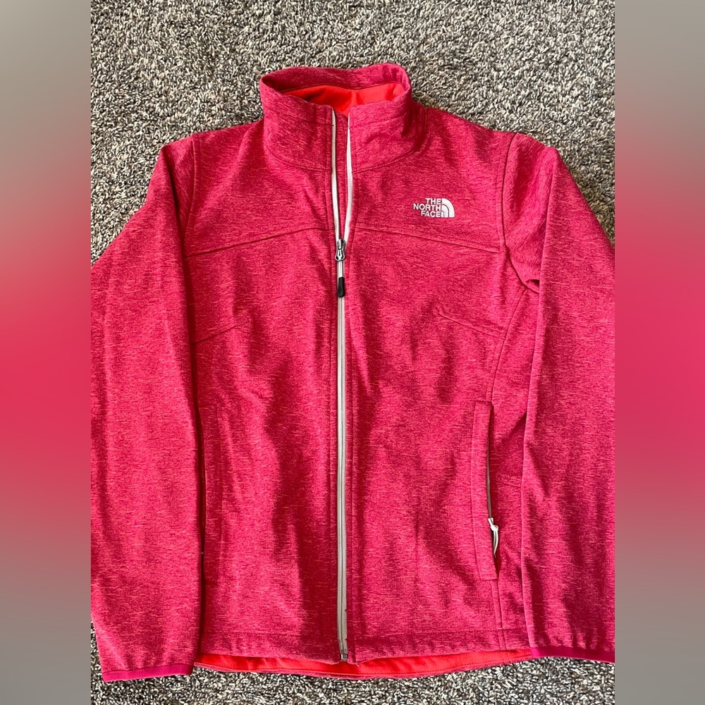 North Face women’s jacket. Lightweight. Size M.